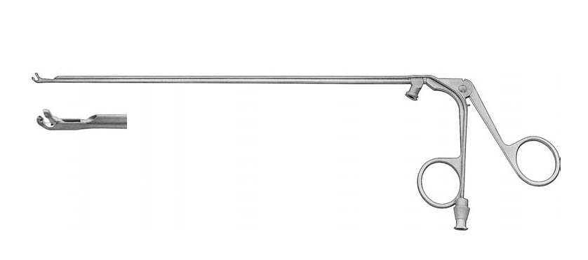 LARİNGEAL KESİCİ FORSEPS ASPİRATÖRLÜ 2MM 22CM